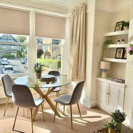 Spacious & Bright 3 Bed Harrogate Apartment エクステリア 写真
